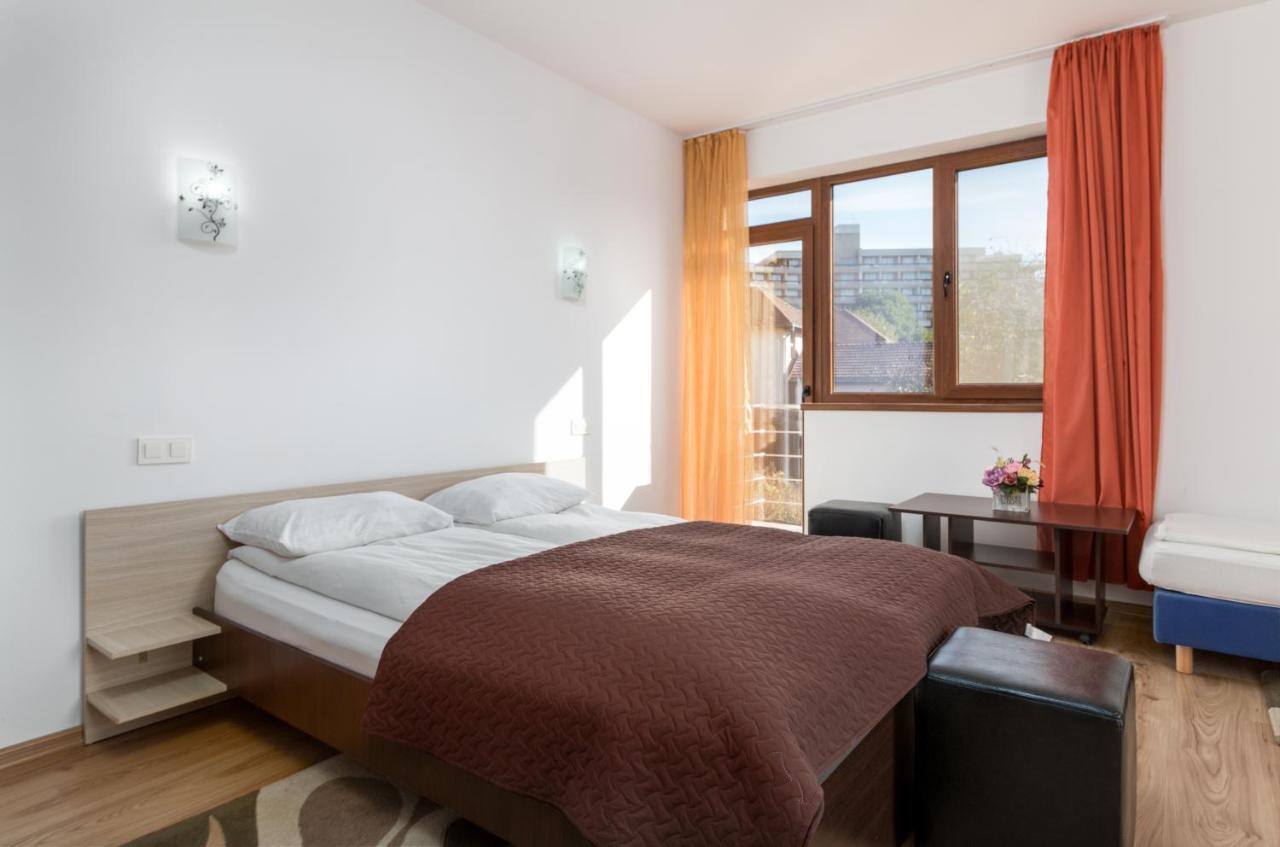 Vila Izvor Băile Felix Екстериор снимка